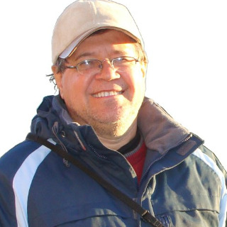 Eduardo J Kwiecien